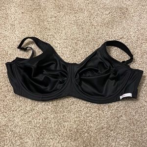 Black encapsulation sports bra